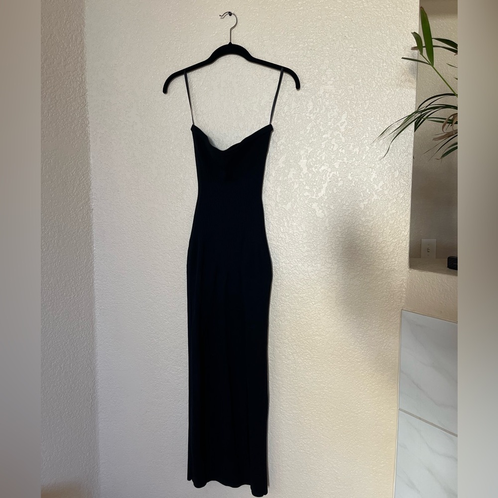 Elegant Black Strapless Dress